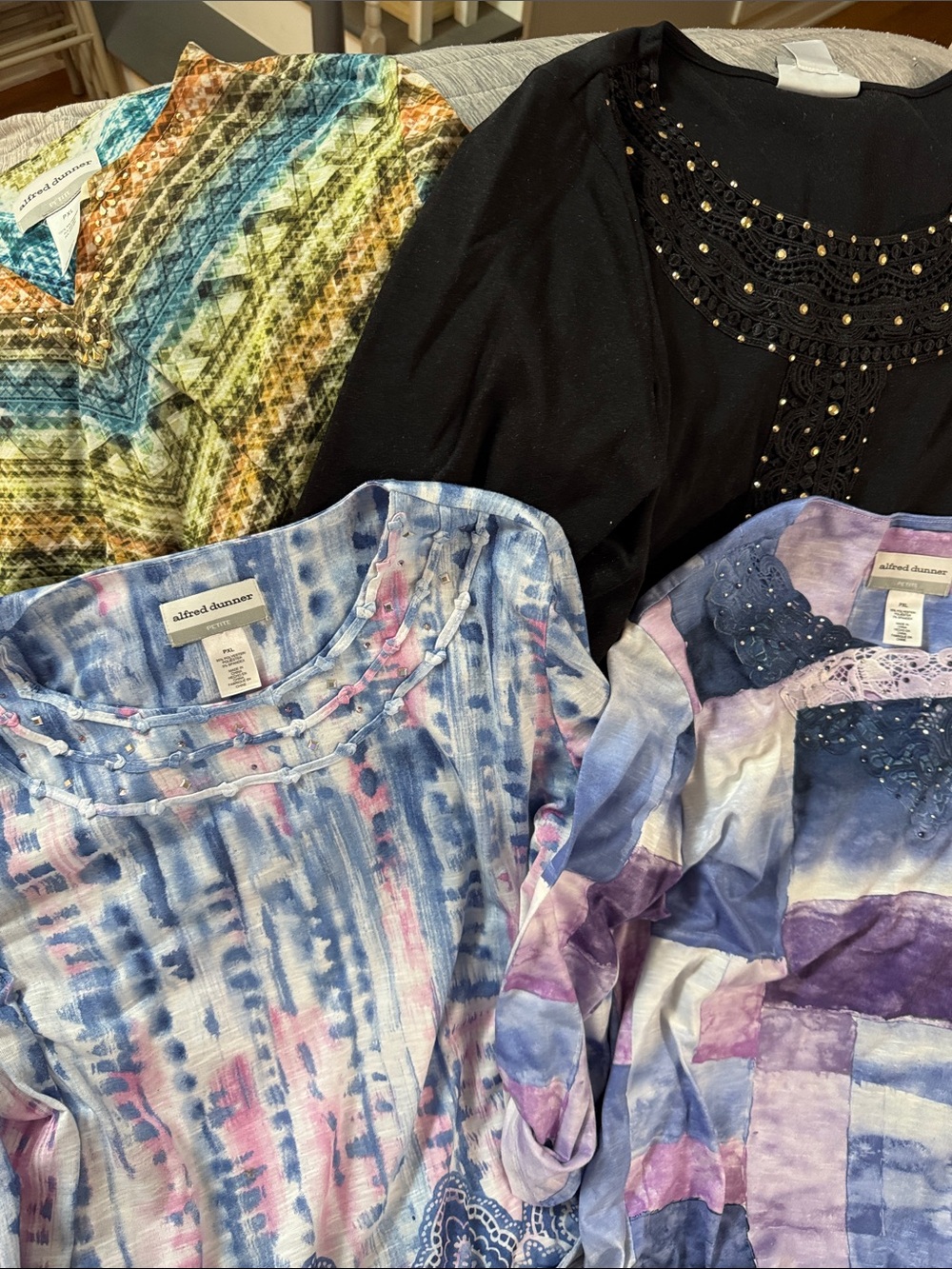 Alfred Dunner Blue, Pink & Black Mixed-Pattern Long Sleeve Tops lot 38